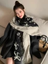 New cross-border order style scarves wholesale e-commerce live streaming supply chain small quantity in stock, bright silk gradient bow Application Scenario
